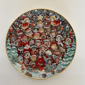 Franklin Mint Santa Claws by Bill Bell Artist Cat plate